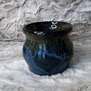 Tan and Blue Ceramic Vase/Planter